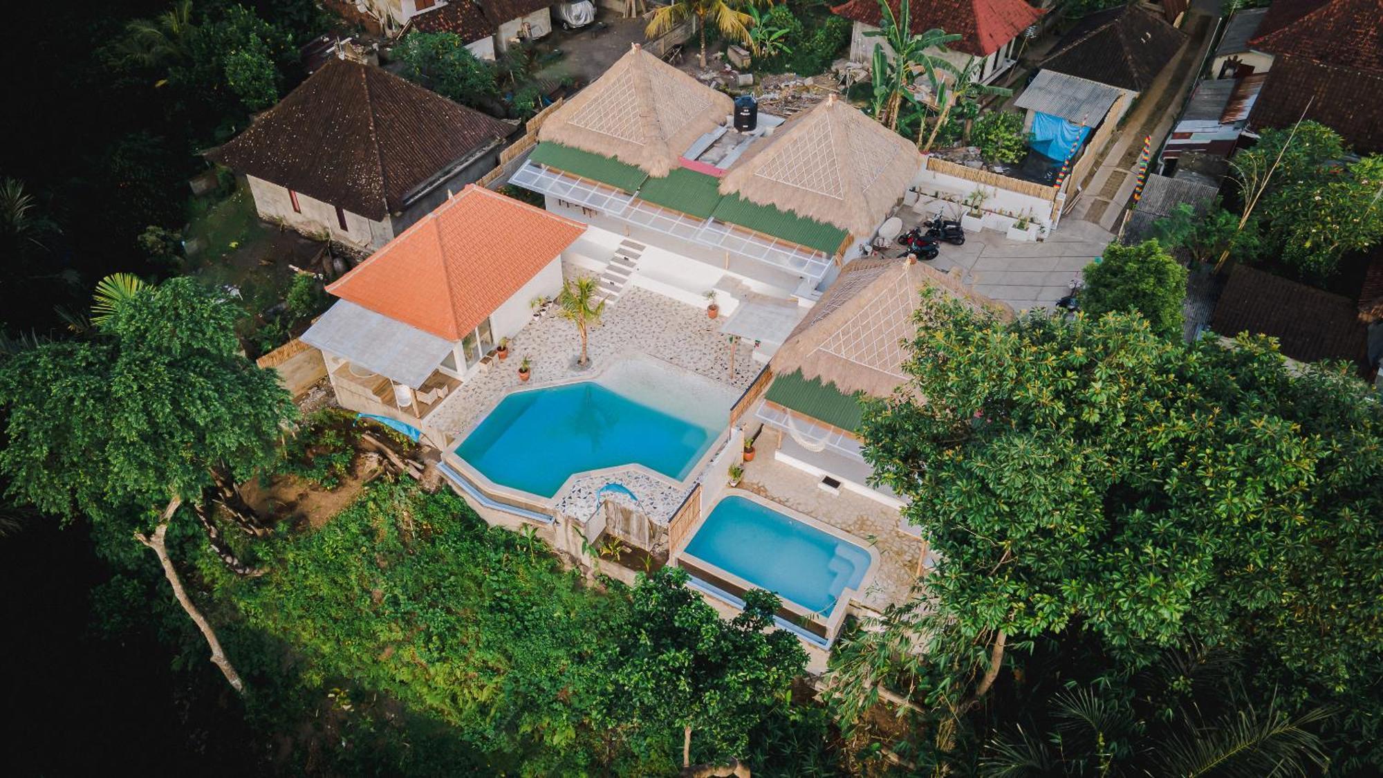 Lamedian 3 Bed Villa